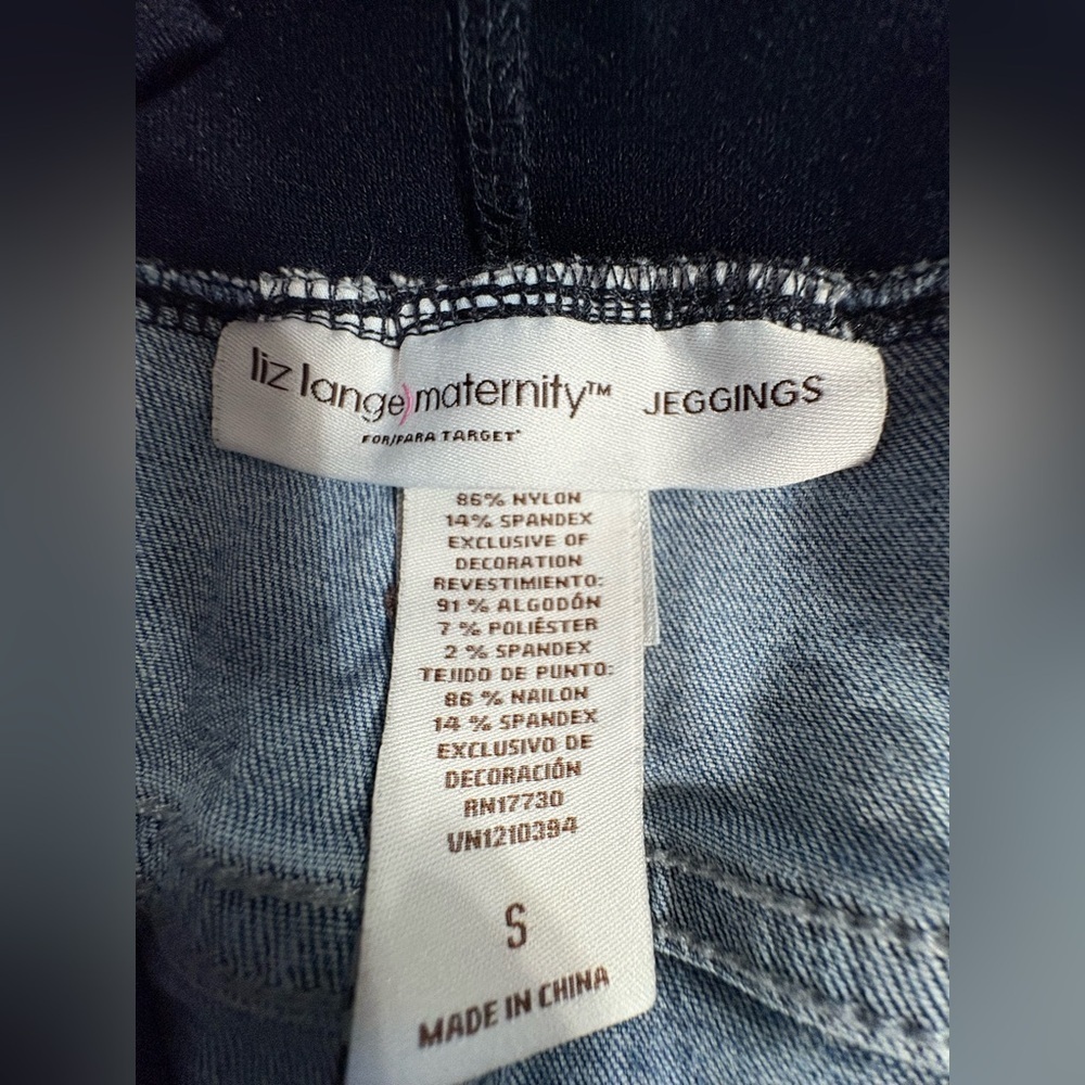 Liz Lange Maternity Women's Blue Jeans size S - Picture 6 of 6